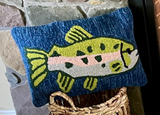 FISH HOOKED PILLOW 14X20